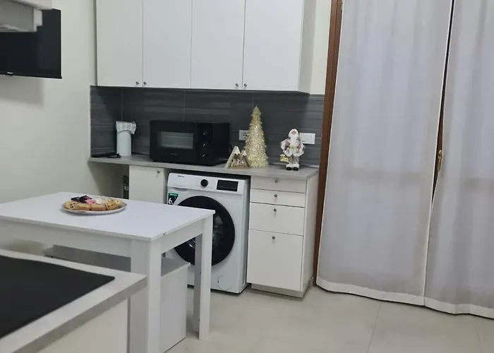 Casa Emanuela 2 アパート Arceto