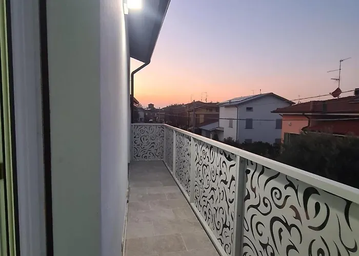 Casa Emanuela 2 アパート *